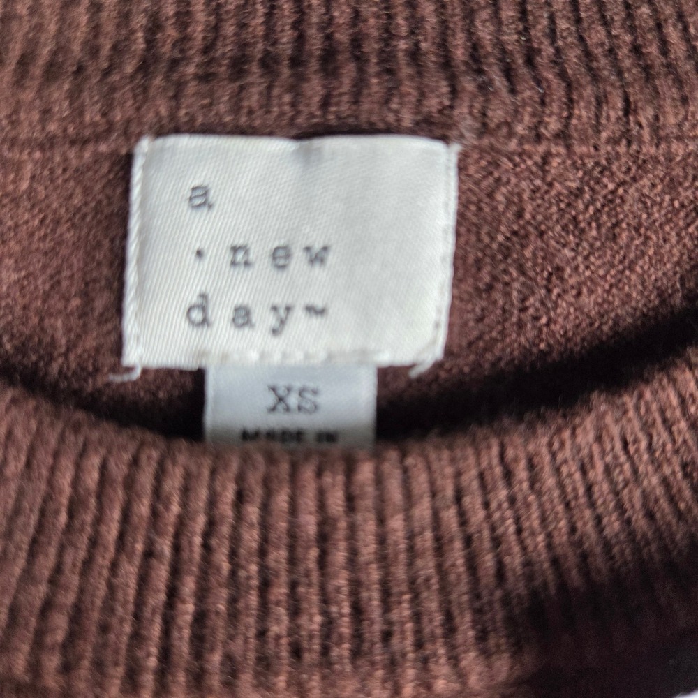 A New Day Dark Academia Brown Short Sleeve Knit Sweater XS Minimalist Basic